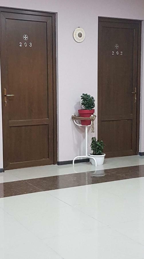 Hotel Caucasus تبليسي المظهر الخارجي الصورة